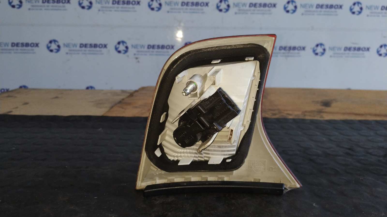 PILOTO PORTON DERECHO AUDI A4 BERLINA (8E) - vista 2