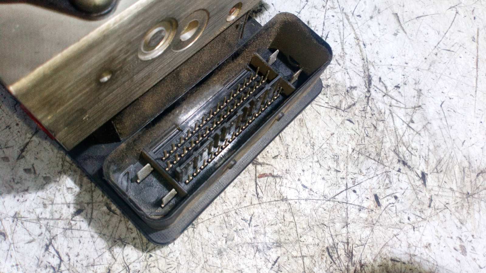 ABS MERCEDES-BENZ CLASE C (W203) SPORTCOUPE - vista 5