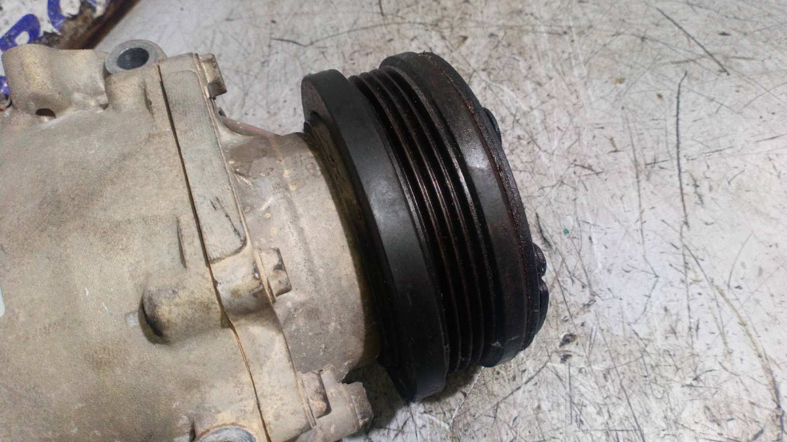 COMPRESOR AIRE ACONDICIONADO HONDA CR-V (RD1/3) - vista 2