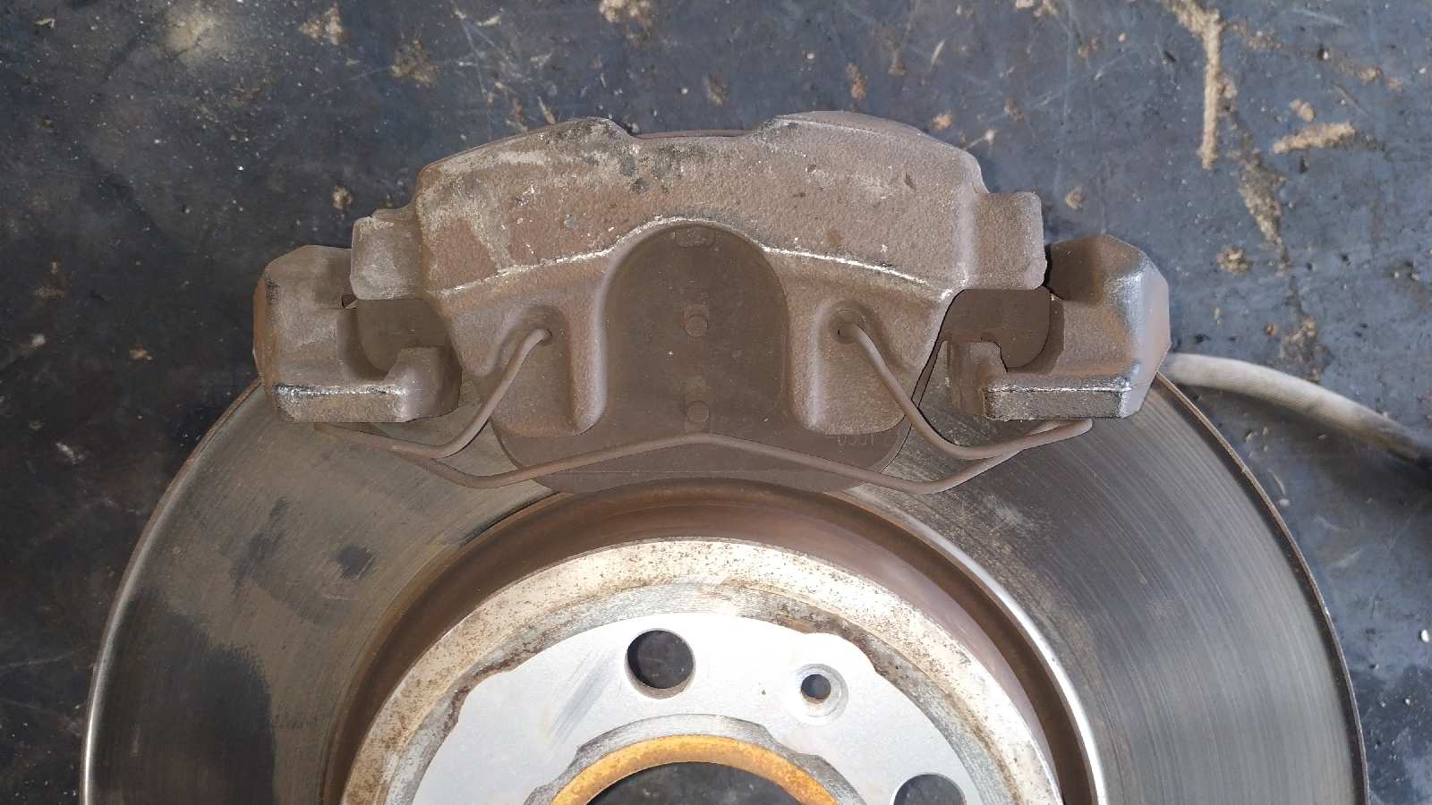 PINZA DE FRENO DELANTERA DERECHA AUDI A4 BER. (B8) - vista 2