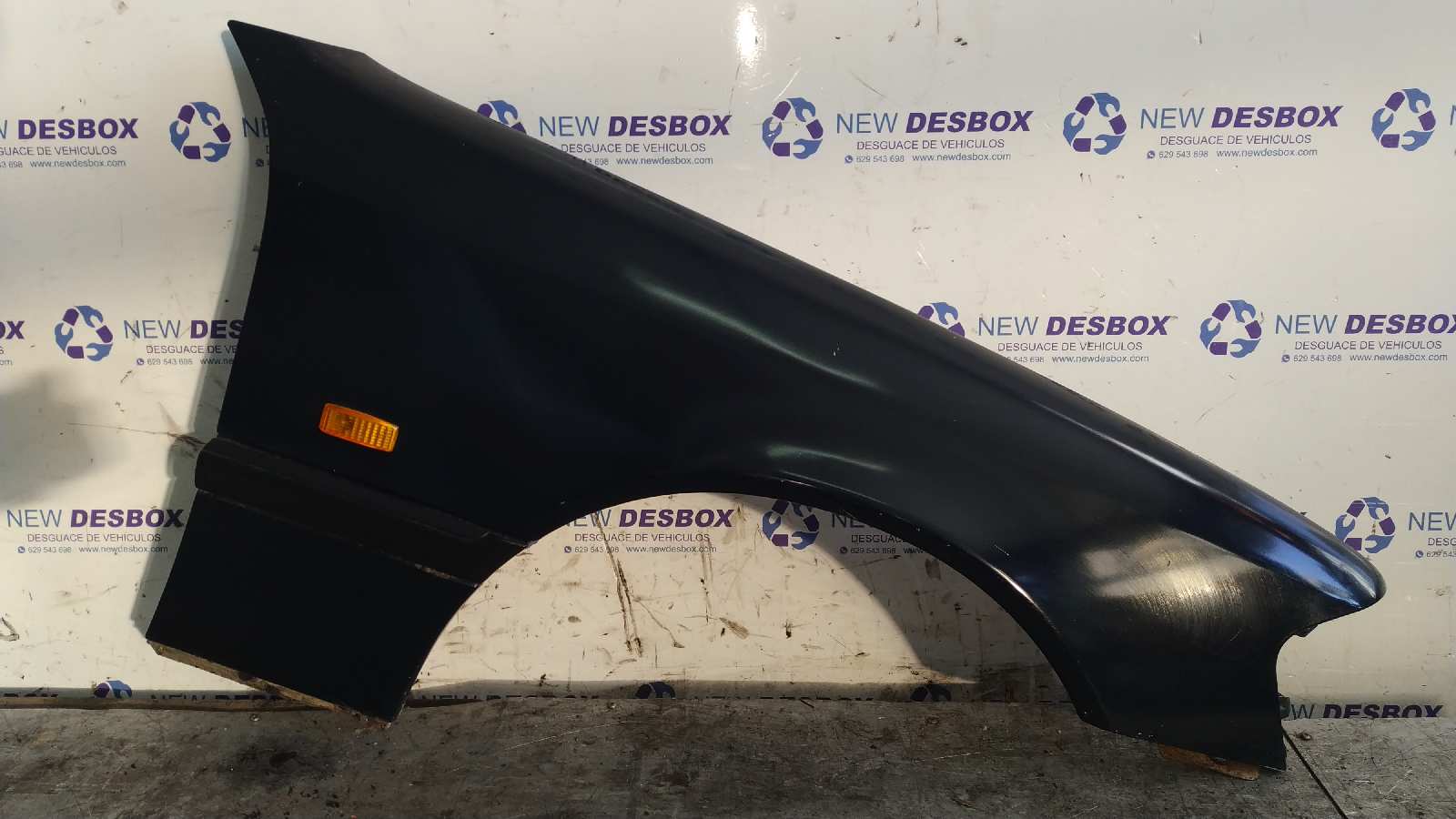 ALETA DELANTERA DERECHA MERCEDES-BENZ CLASE C (W202) BERLINA