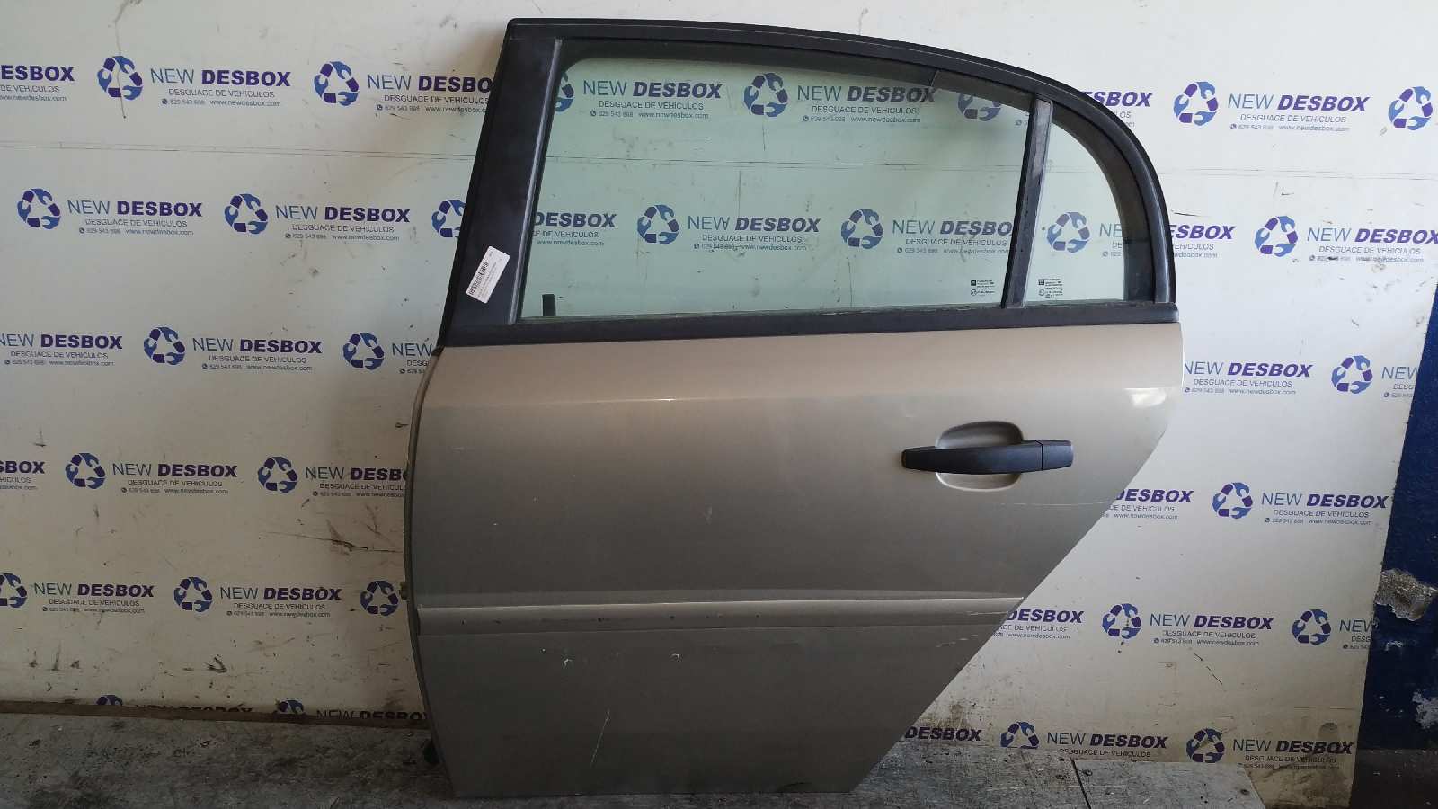PUERTA TRASERA IZQUIERDA OPEL VECTRA C BERLINA