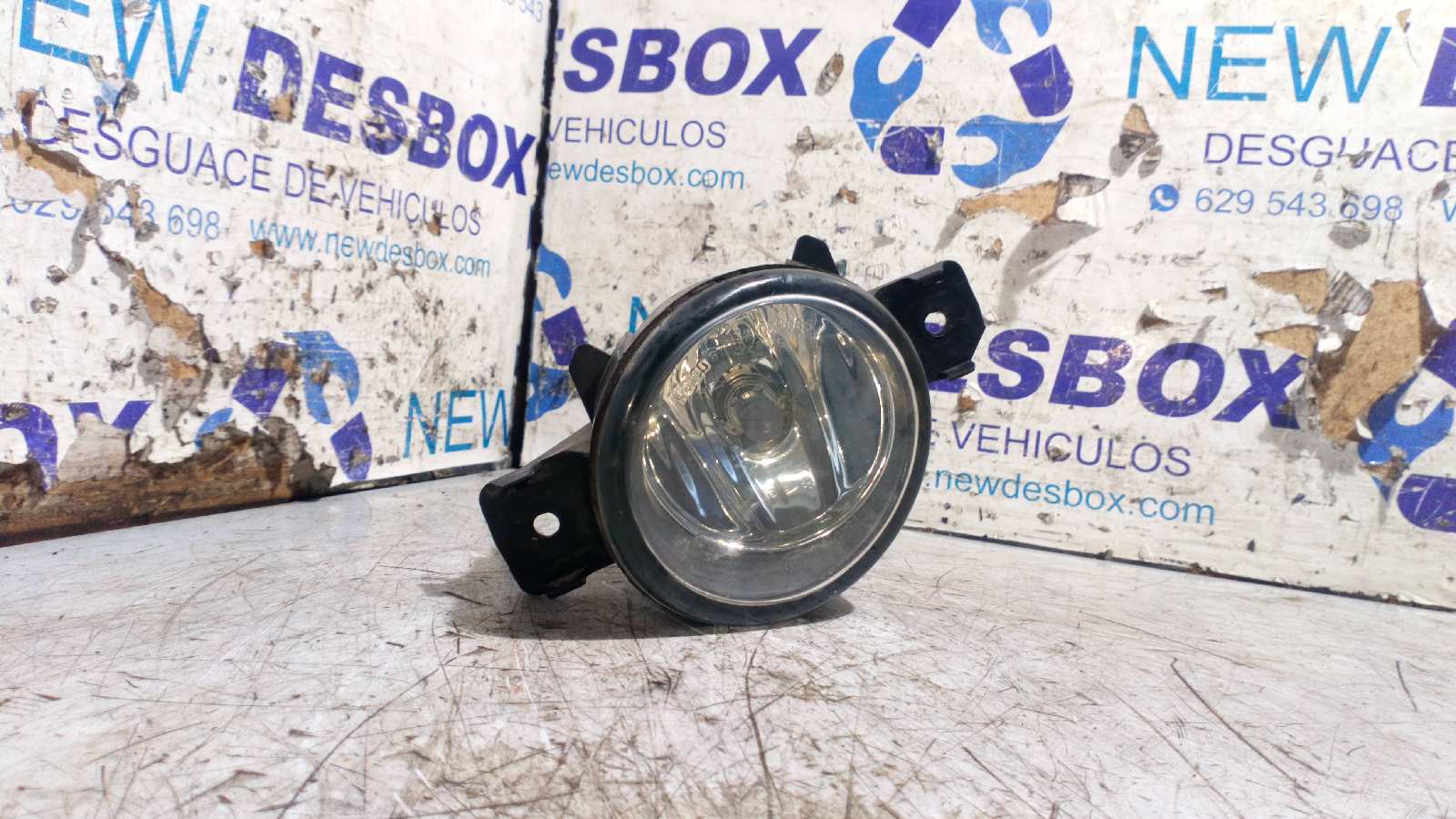 FARO ANTINIEBLA IZQUIERDO RENAULT CLIO III - vista 2