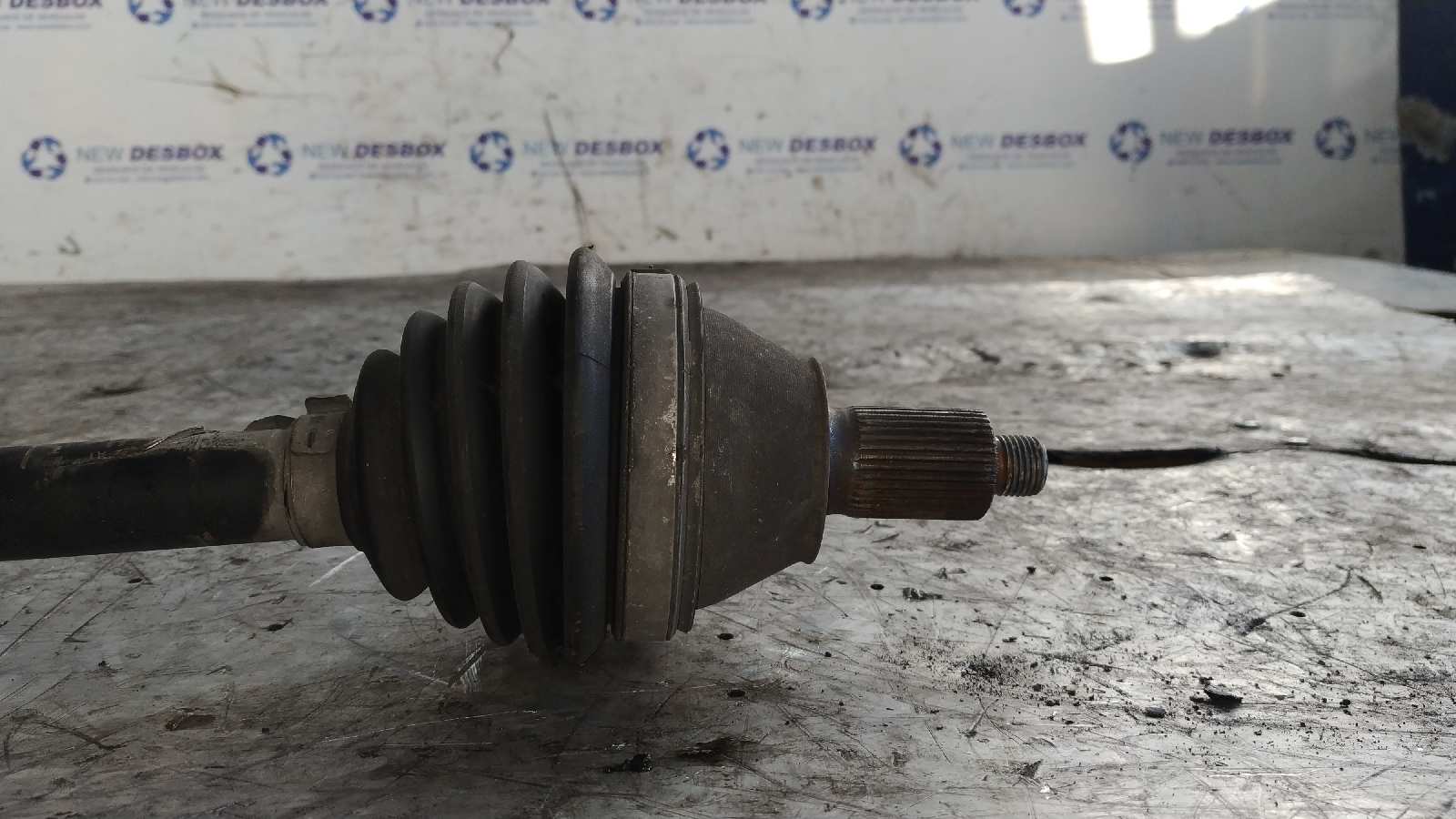 TRANSMISION DELANTERA IZQUIERDA SKODA FABIA (5J2 ) - vista 3