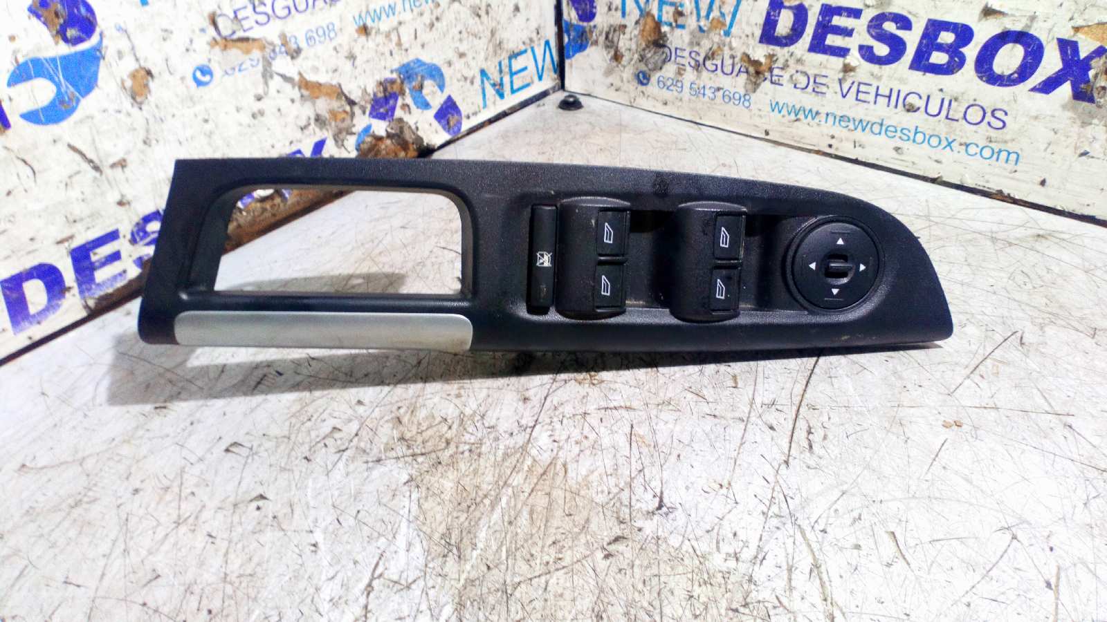 MANDO ELEVALUNAS DELANTERO IZQUIERDO FORD TRANSIT CONNECT