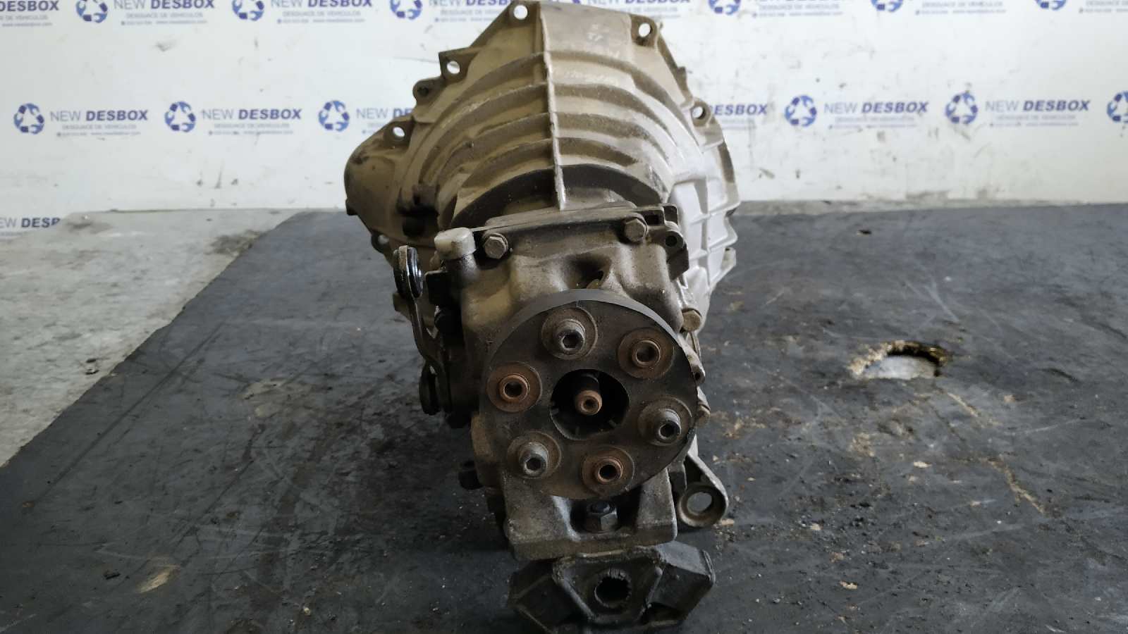 CAJA CAMBIOS MERCEDES-BENZ CLASE E (W123) - vista 2