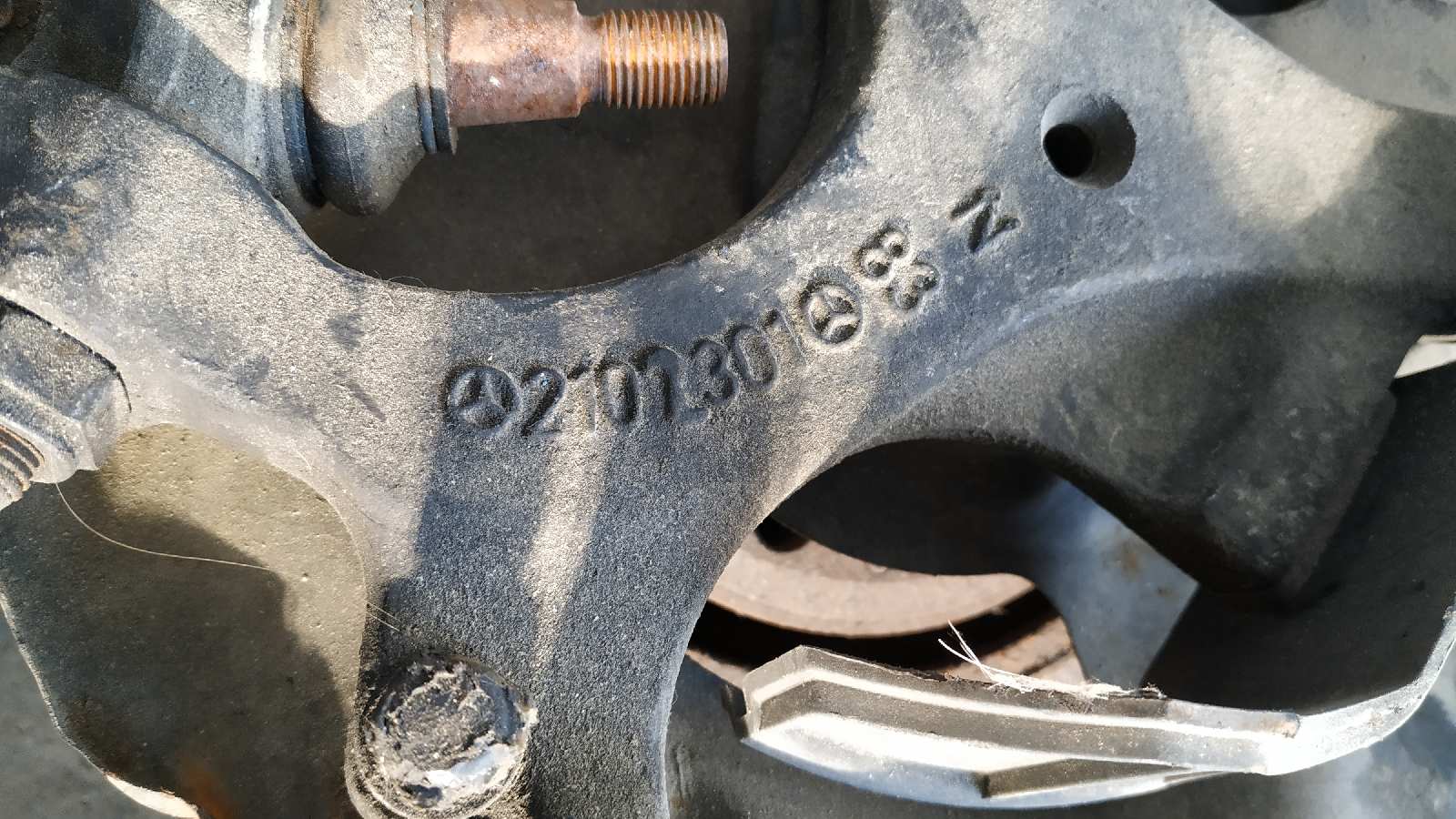 MANGUETA DELANTERA IZQUIERDA MERCEDES-BENZ CLASE E (W210) BERLINA DIESEL - vista 2