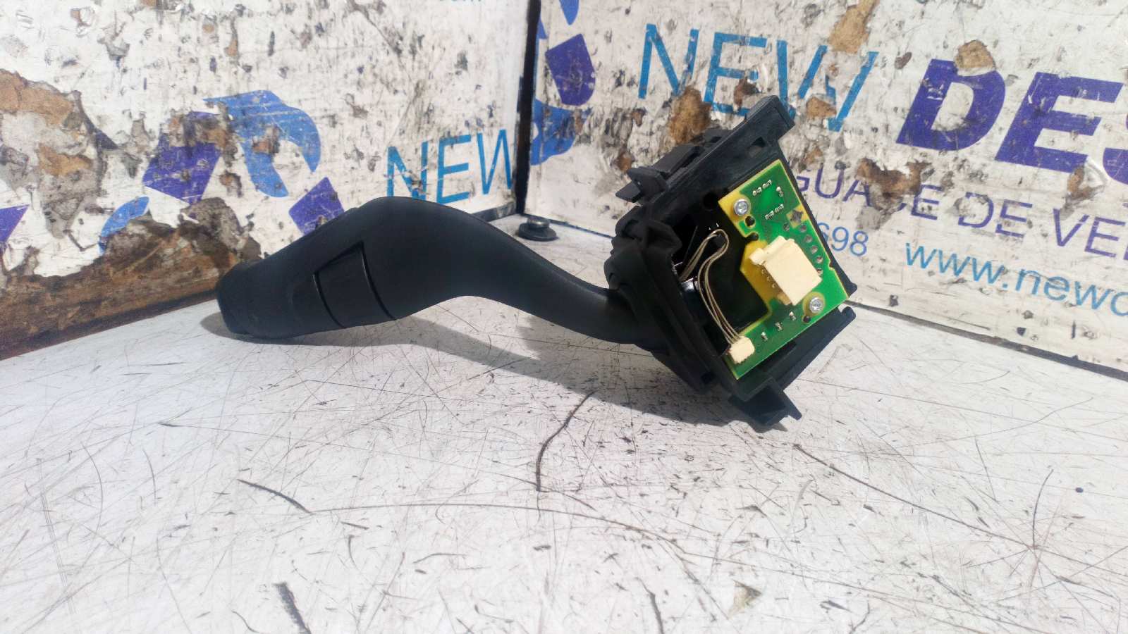 MANDO LIMPIA FORD TRANSIT CONNECT - vista 4