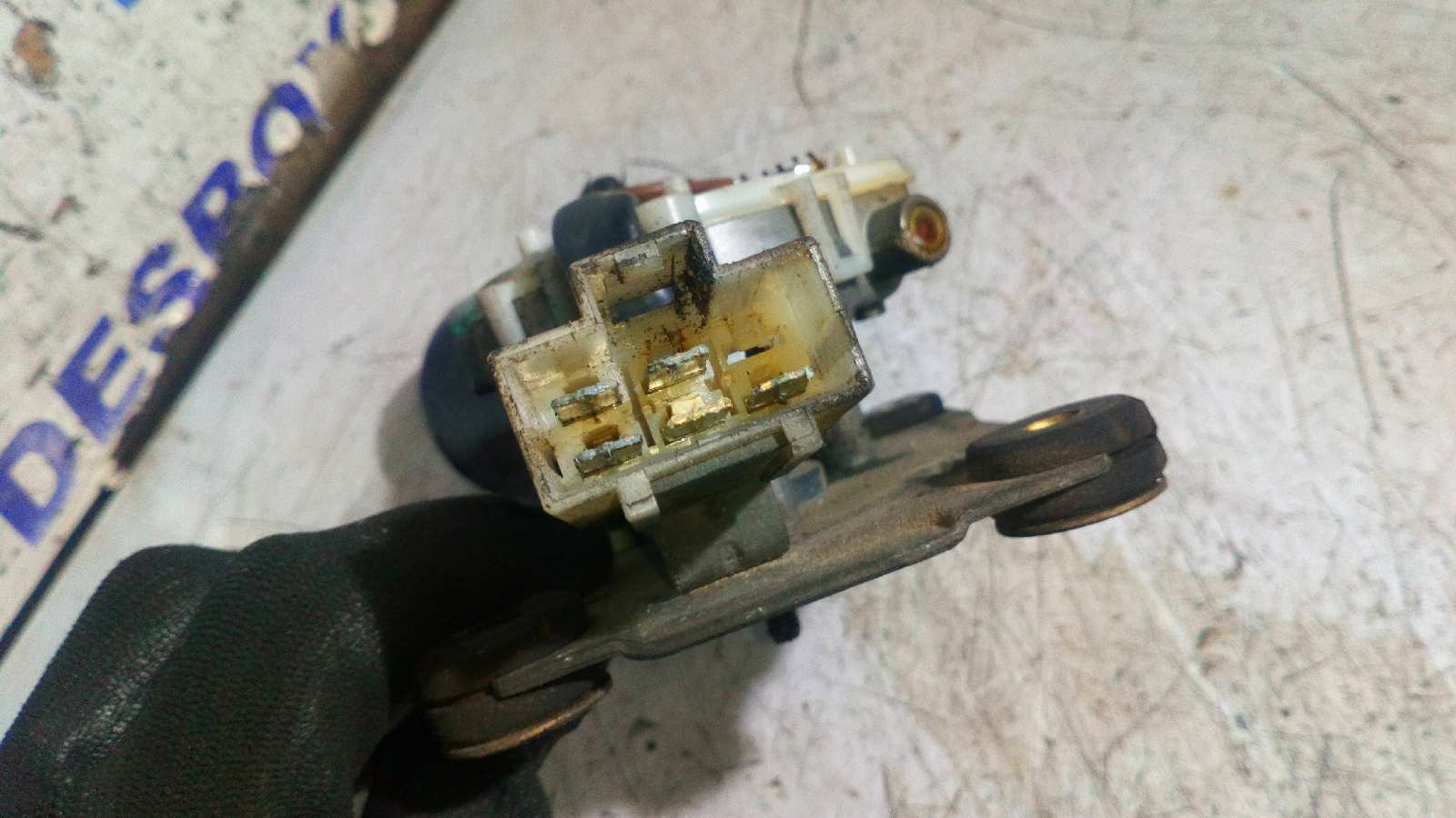 MOTOR LIMPIA DELANTERO NISSAN TERRANO/TERRANO.II (R20) - vista 2