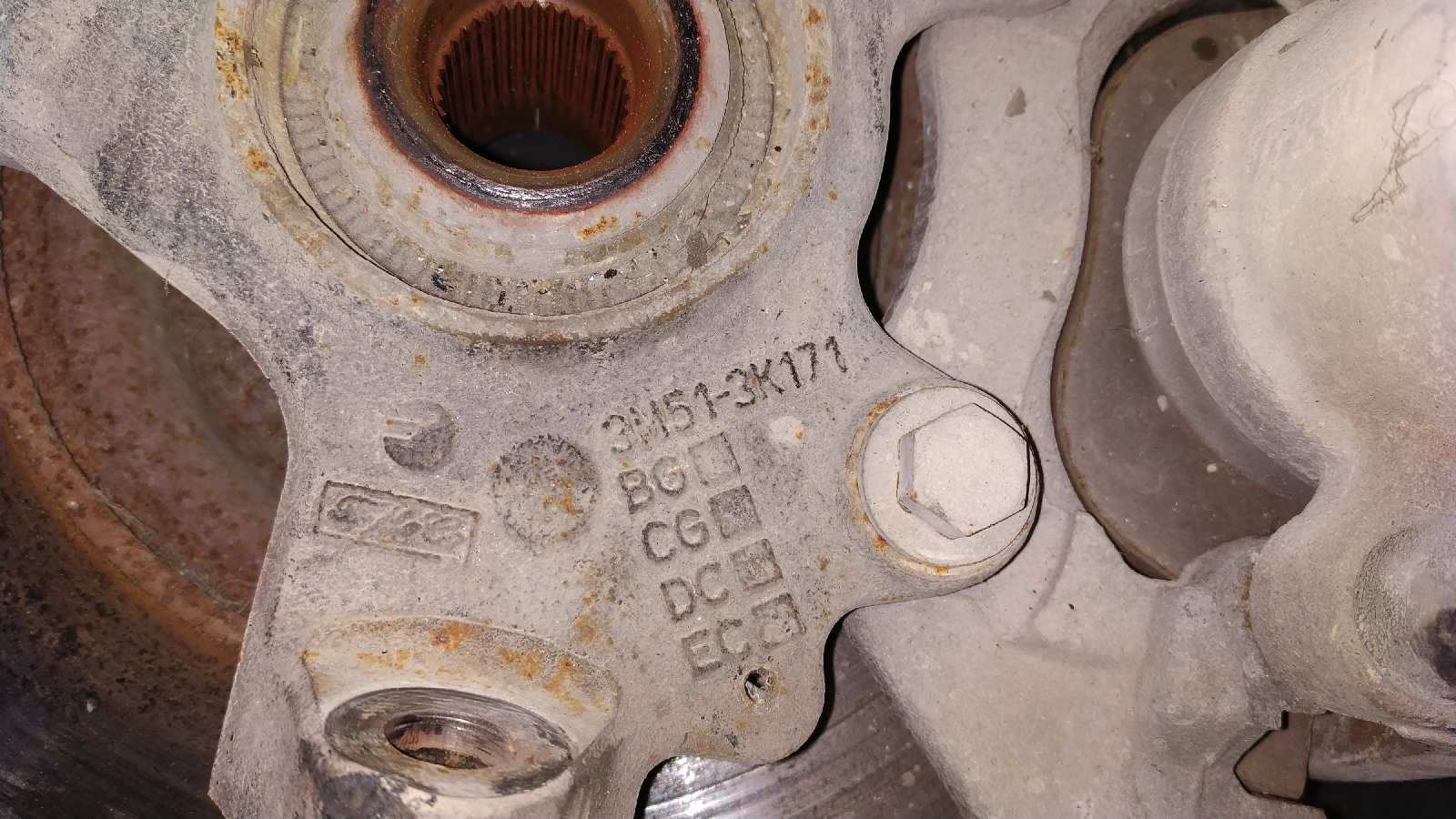 MANGUETA DELANTERA IZQUIERDA FORD FOCUS BERLINA (CAP) - vista 5