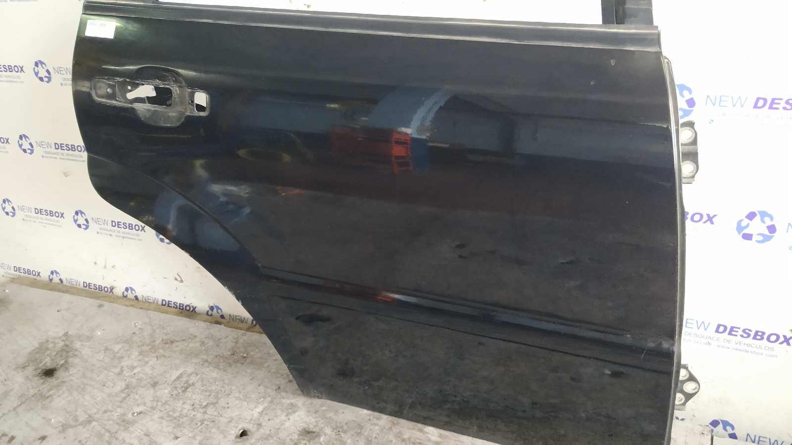 PUERTA TRASERA DERECHA SSANGYONG REXTON - vista 3