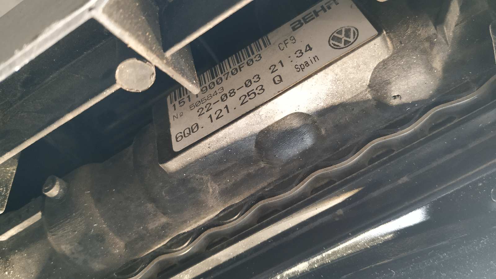 RADIADOR AGUA VOLKSWAGEN POLO (9N1) - vista 2