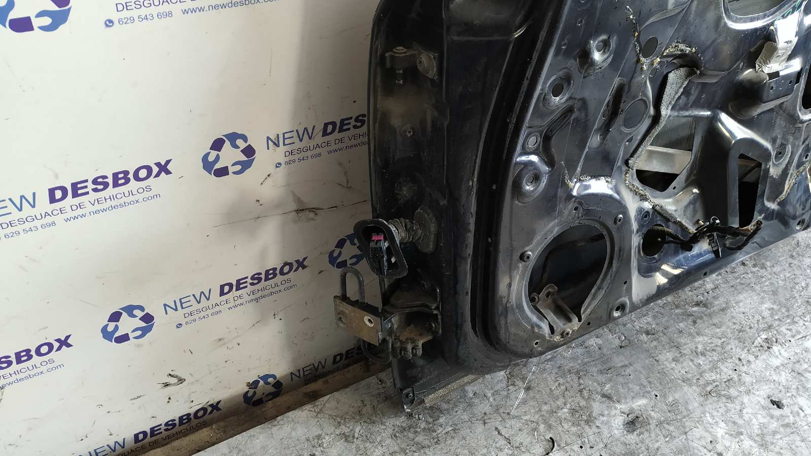 PUERTA DELANTERA DERECHA AUDI A4 BERLINA (8E) - vista 3