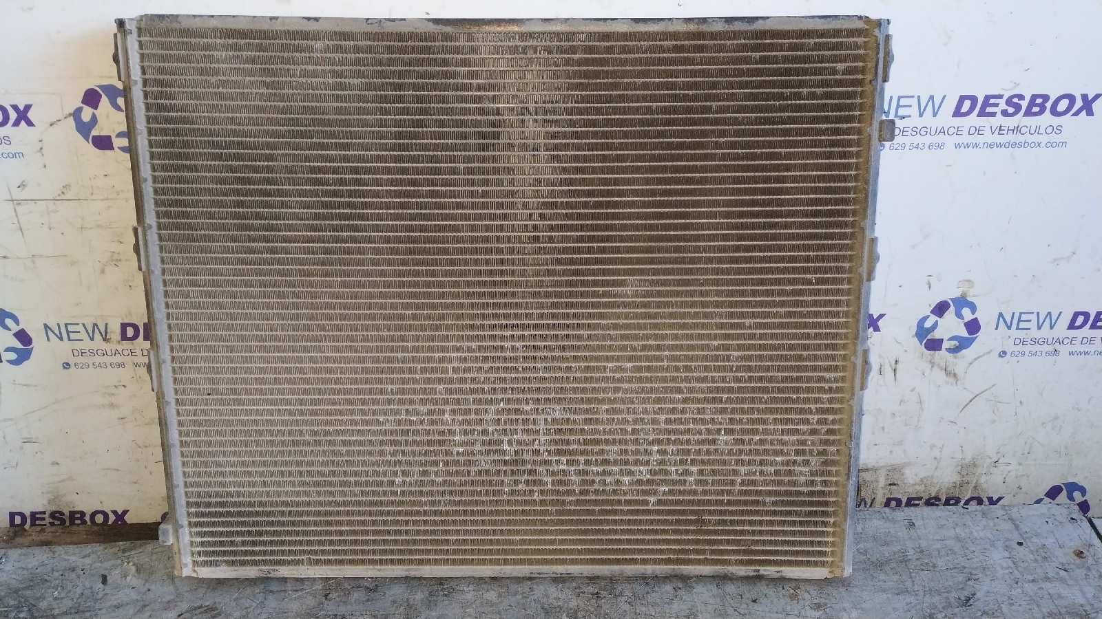 CONDENSADOR / RADIADOR  AIRE ACONDICIONADO TOYOTA LAND CRUISER (J9) - vista 2