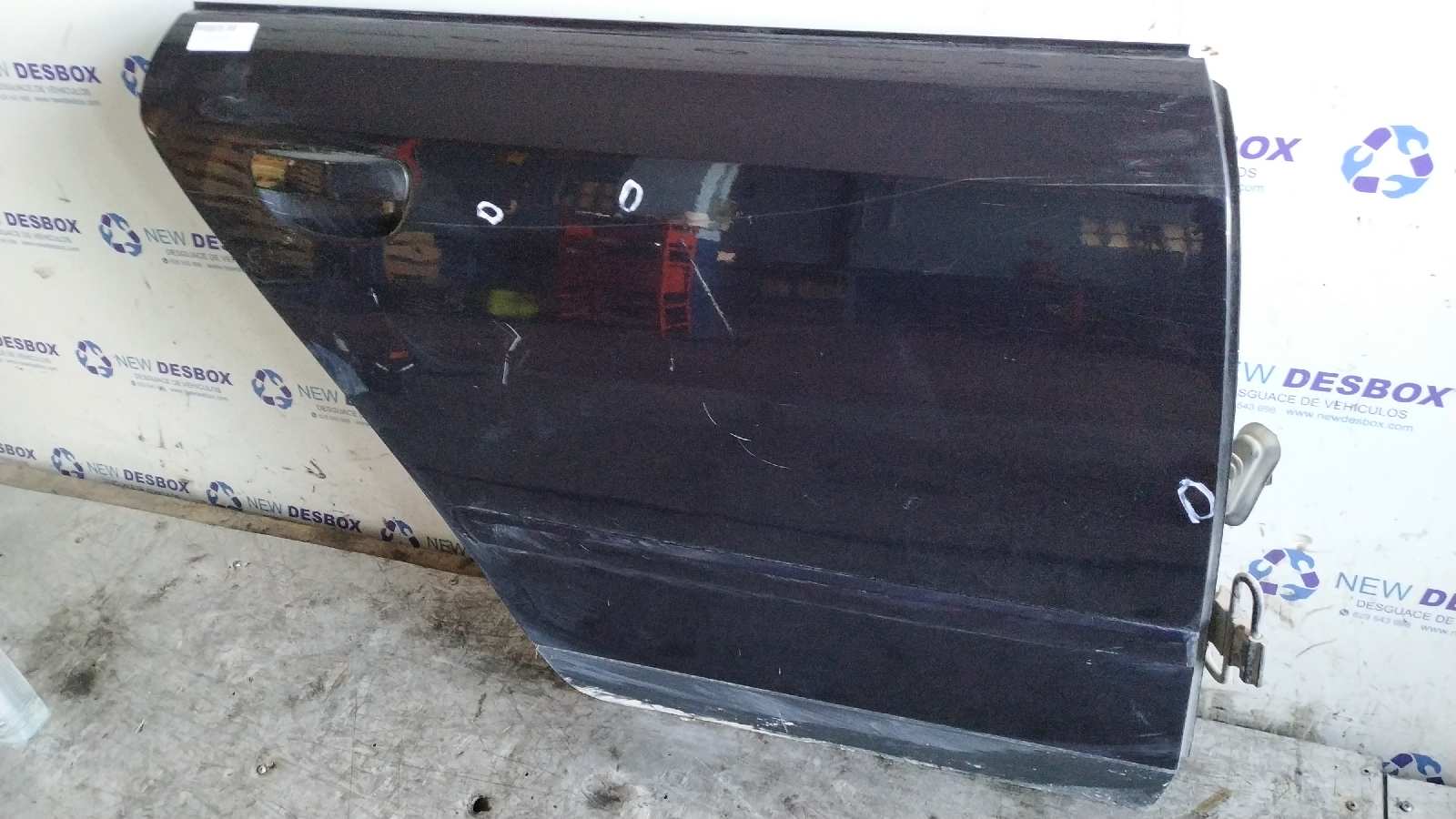 PUERTA TRASERA DERECHA AUDI A4 BERLINA (8E)