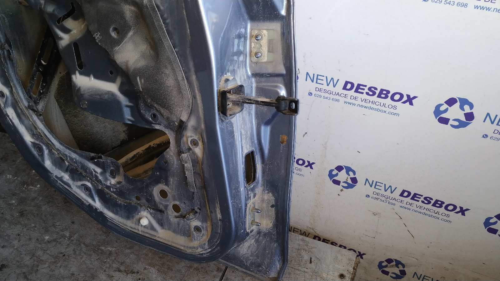 PUERTA TRASERA IZQUIERDA BMW SERIE 1 BERLINA (E81/E87) - vista 3