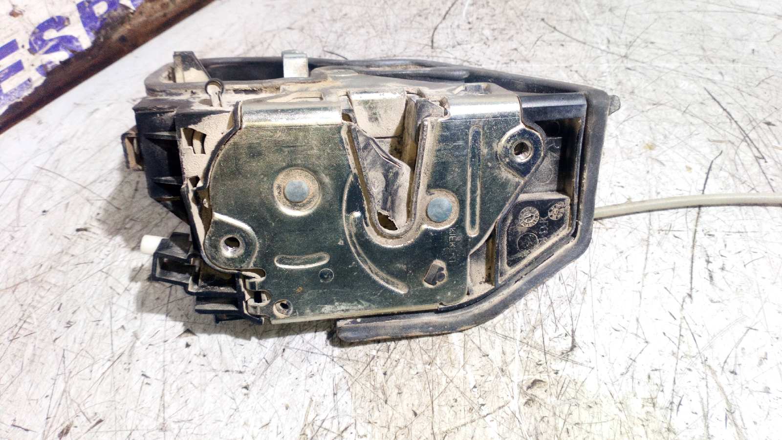 CERRADURA PUERTA TRASERA DERECHA BMW SERIE 1 BERLINA (E81/E87) - vista 2