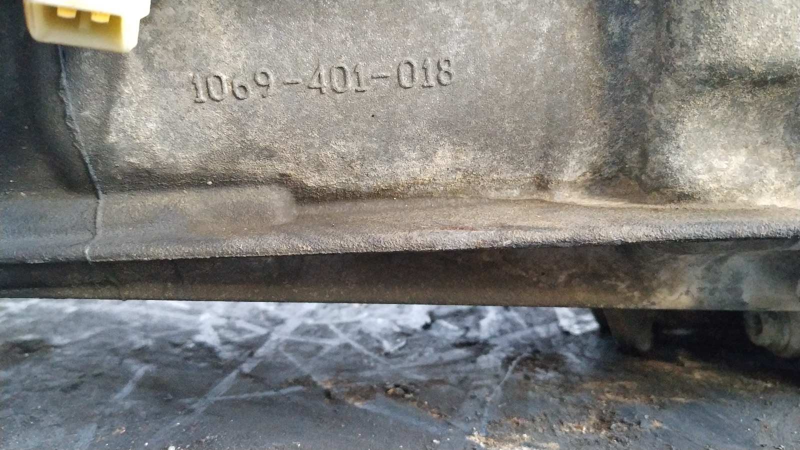 CAJA CAMBIOS BMW SERIE 1 BERLINA (E81/E87) - vista 4