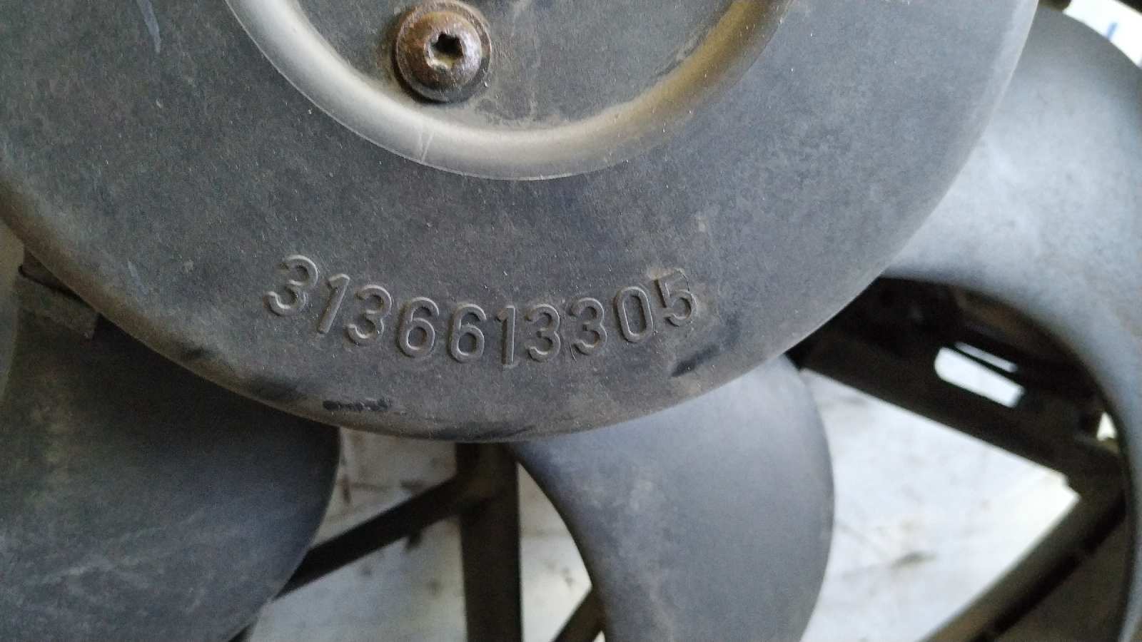 ELECTROVENTILADOR FORD FOCUS BERLINA (CAP) - vista 6