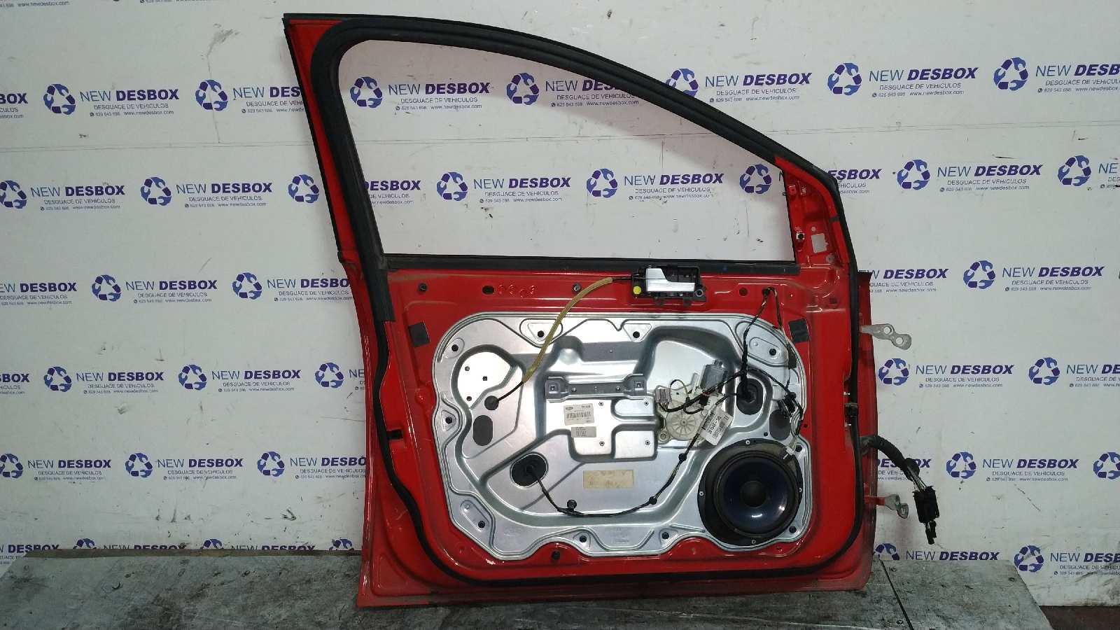 PUERTA DELANTERA IZQUIERDA FORD FOCUS BERLINA (CAP) - vista 5