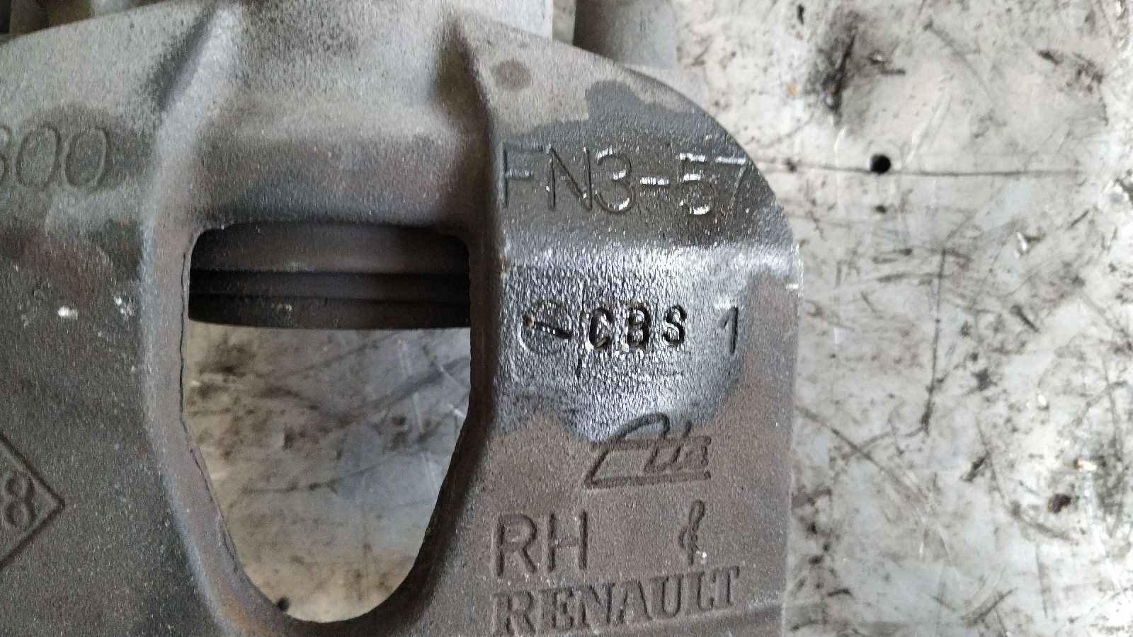 PINZA DE FRENO DELANTERA DERECHA RENAULT LAGUNA II GRANDTOUR (KG0) - vista 2