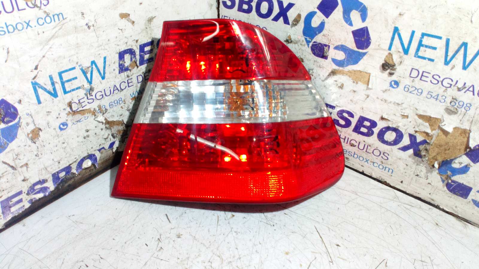 PILOTO TRASERO DERECHO BMW SERIE 3 BERLINA (E46)