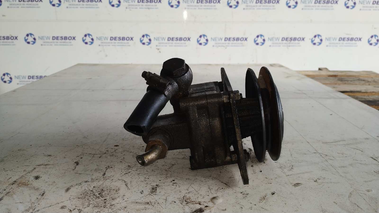 BOMBA DIRECCION MERCEDES-BENZ MB SERIE:100 D CAJA ABIERTA (W631) - vista 5