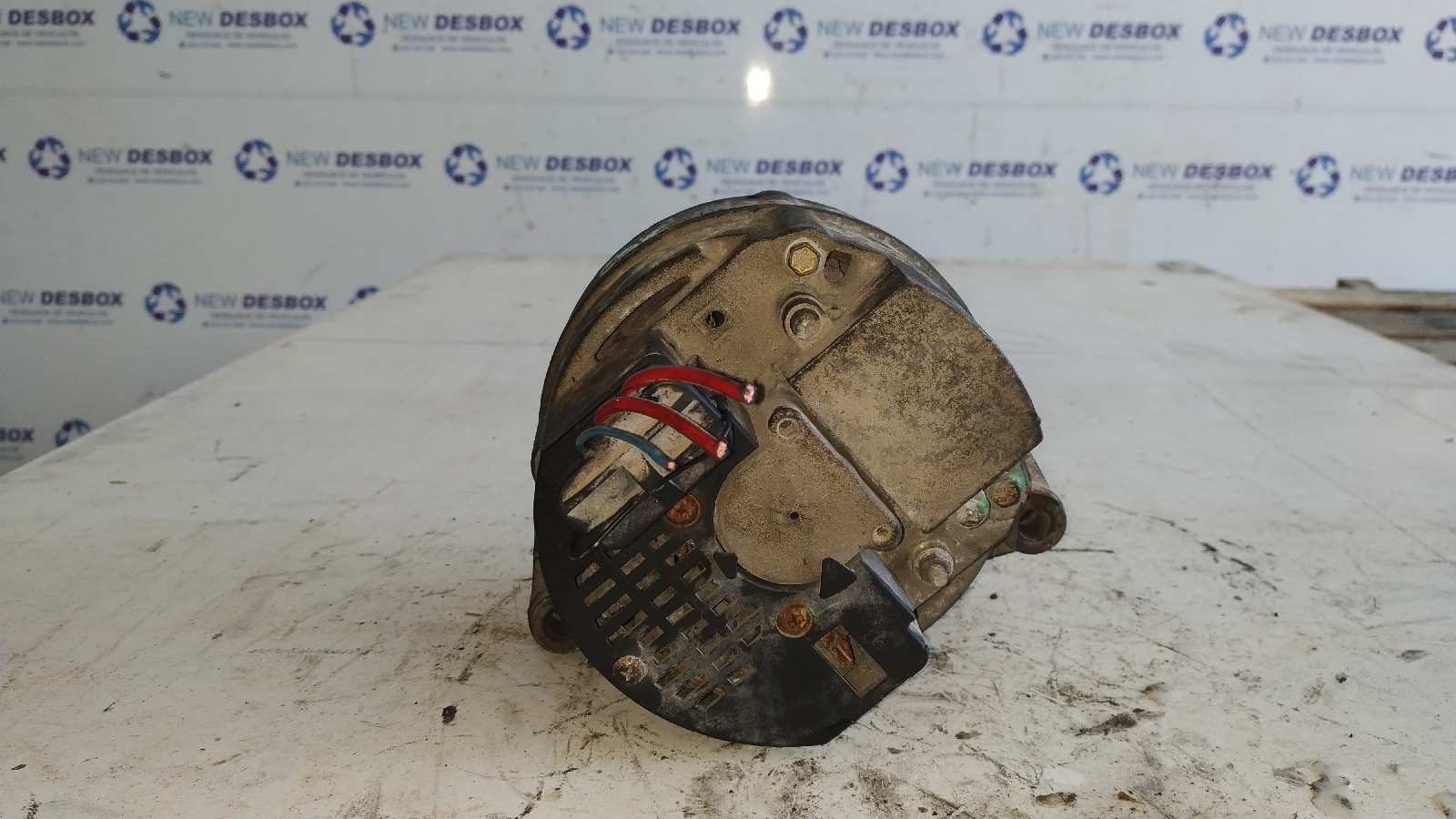 ALTERNADOR MERCEDES-BENZ MB SERIE:100 D CAJA ABIERTA (W631) - vista 4