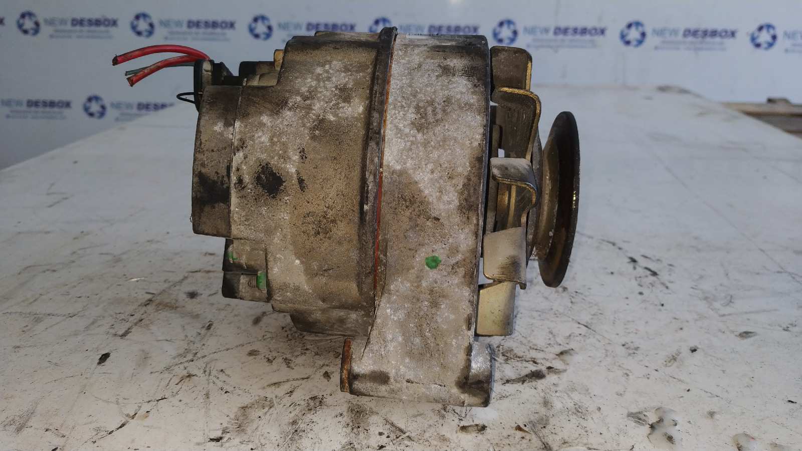 ALTERNADOR MERCEDES-BENZ MB SERIE:100 D CAJA ABIERTA (W631) - vista 3