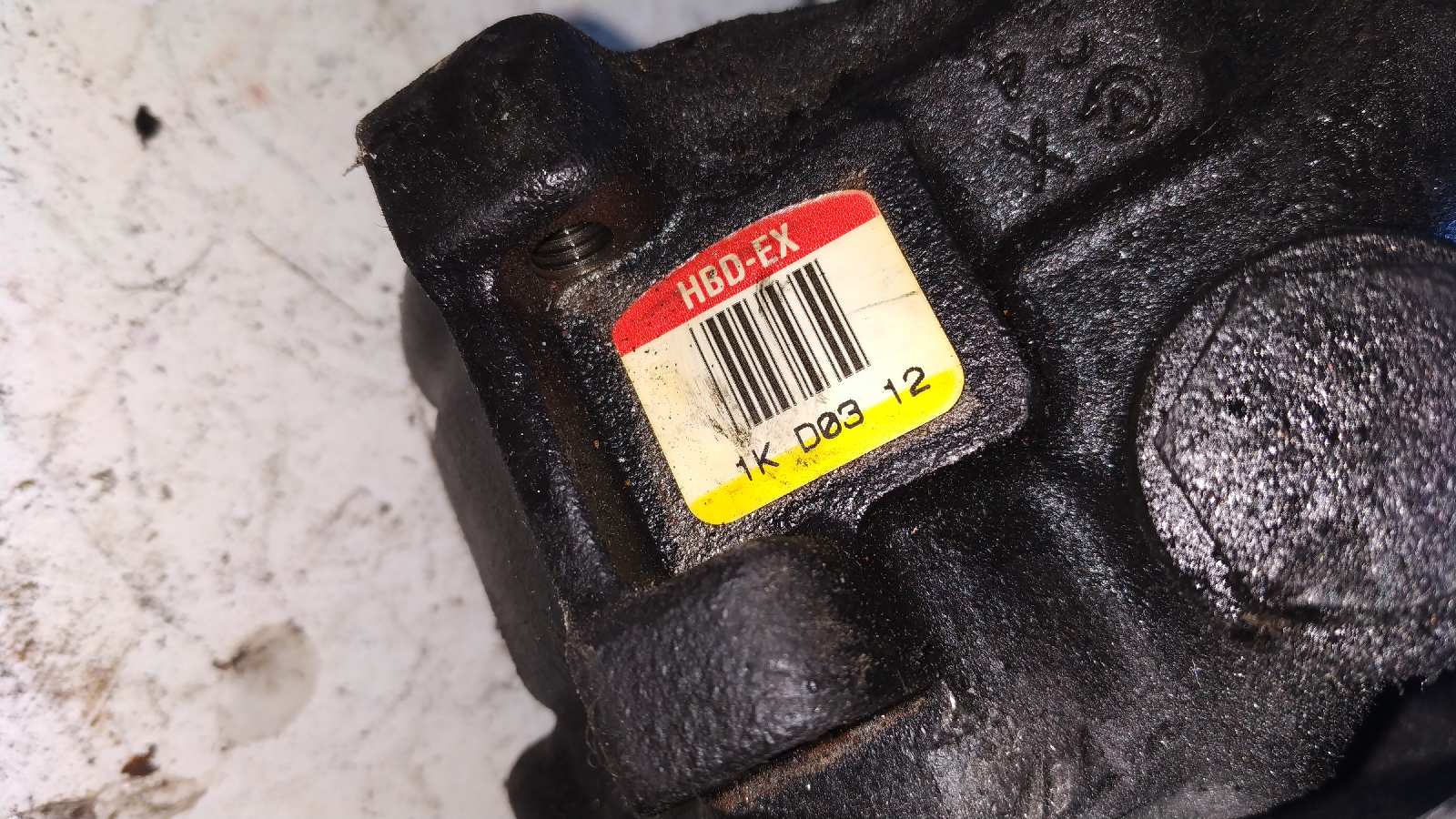 BOMBA DIRECCION FORD FIESTA BERLINA - vista 6