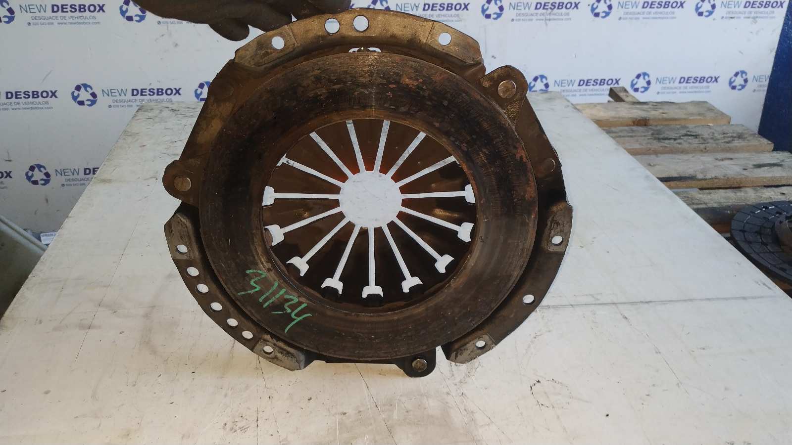 KIT EMBRAGUE TOYOTA LAND CRUISER (J9) - vista 2