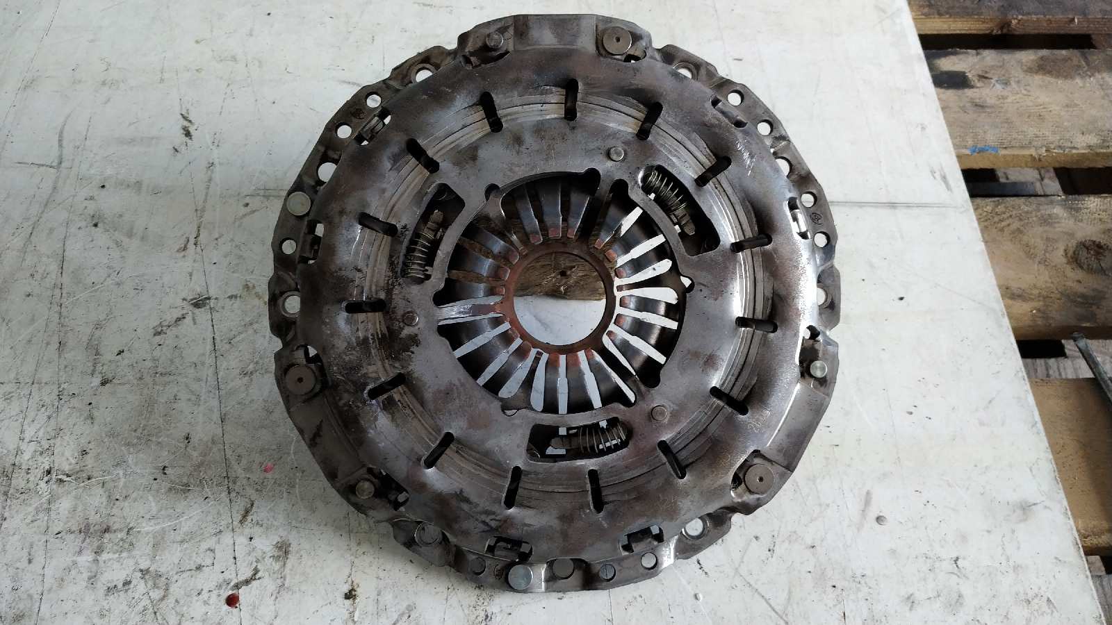 KIT EMBRAGUE BMW SERIE 1 BERLINA (E81/E87) - vista 4