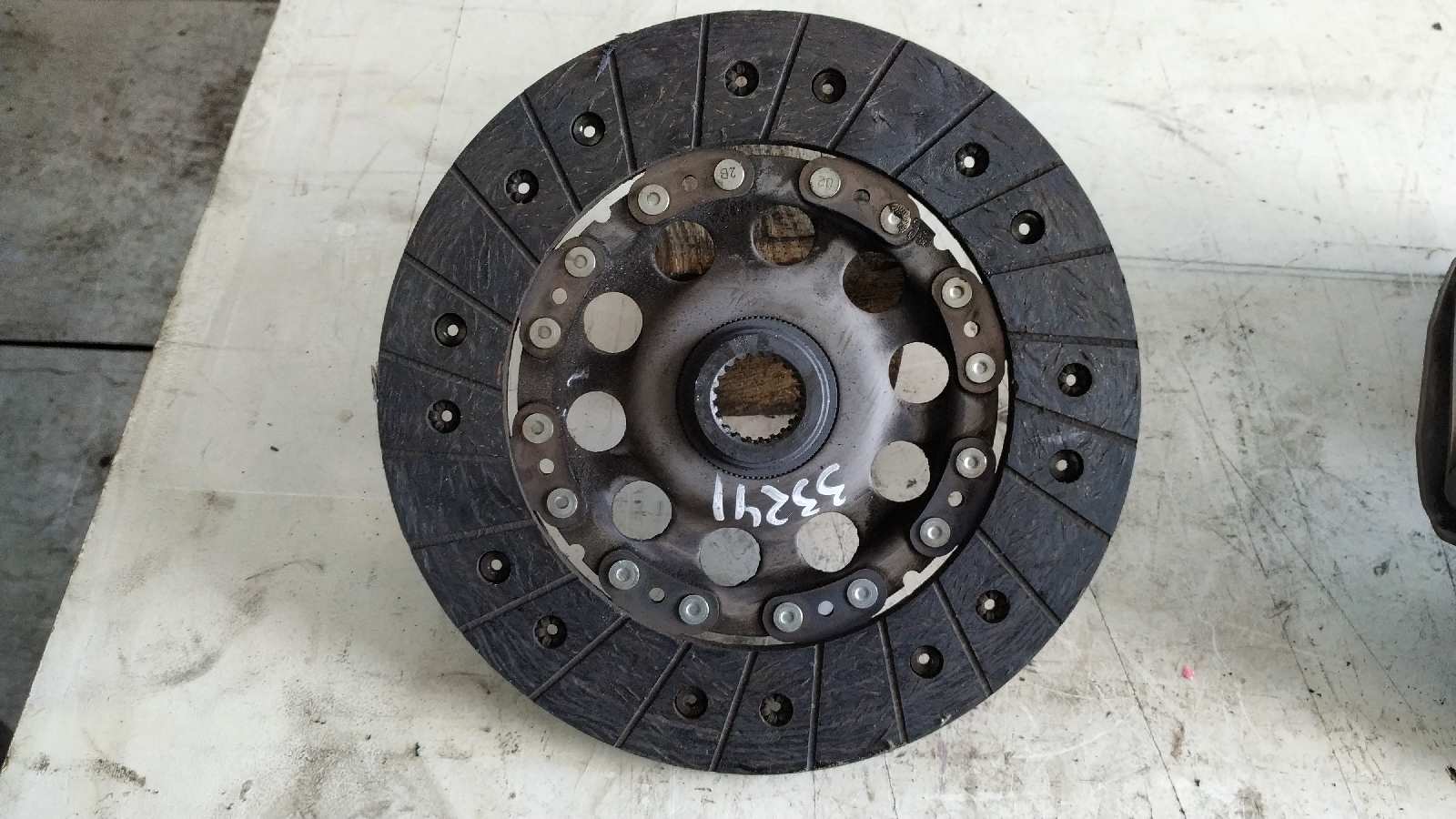 KIT EMBRAGUE BMW SERIE 1 BERLINA (E81/E87) - vista 3