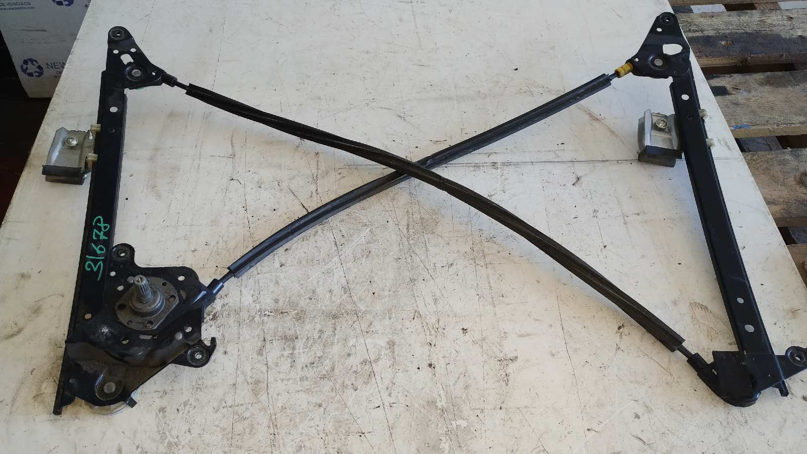 ELEVALUNAS TRASERO IZQUIERDO FORD GALAXY (VY)