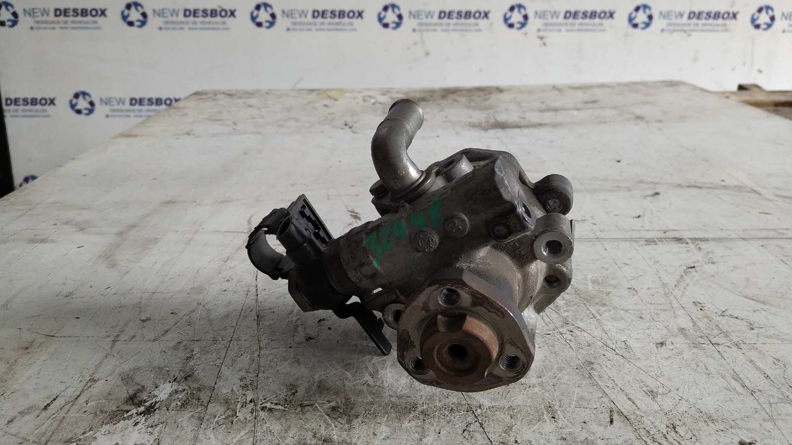 BOMBA DIRECCION VOLKSWAGEN BORA BERLINA (1J2)