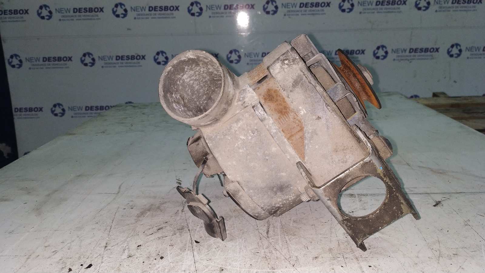 ALTERNADOR BMW SERIE 7 (E32) - vista 2