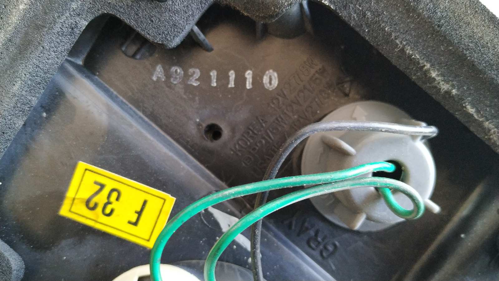 PILOTO TRASERO IZQUIERDO HYUNDAI PONY (X2) - vista 3