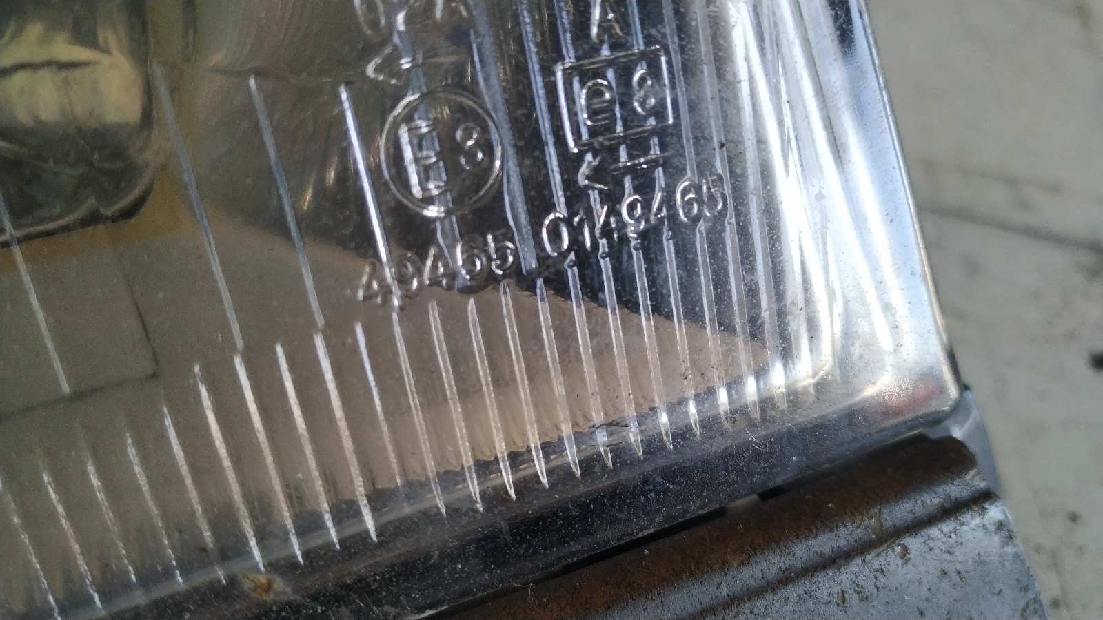 FARO DERECHO SSANGYONG FAMILY 2.5 - vista 4