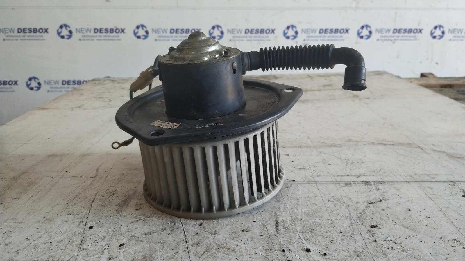 MOTOR CALEFACCION SSANGYONG FAMILY 2.5 - vista 3