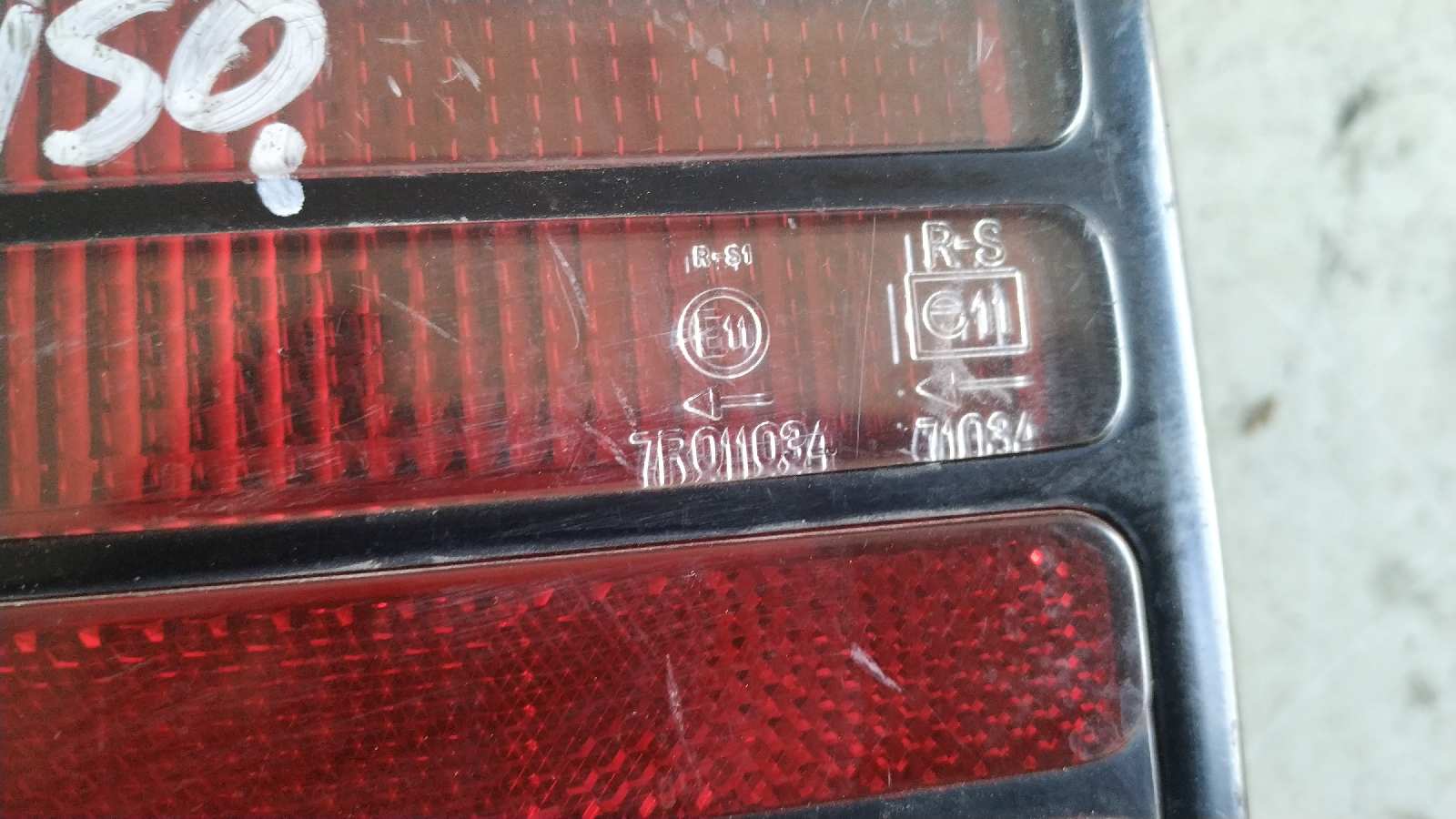 PILOTO TRASERO IZQUIERDO HYUNDAI S-COUPE (SL) - vista 3