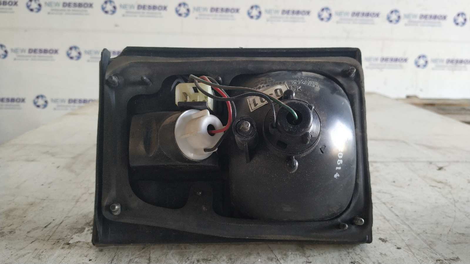 PILOTO TRASERO DERECHO HYUNDAI S-COUPE (SL) - vista 4