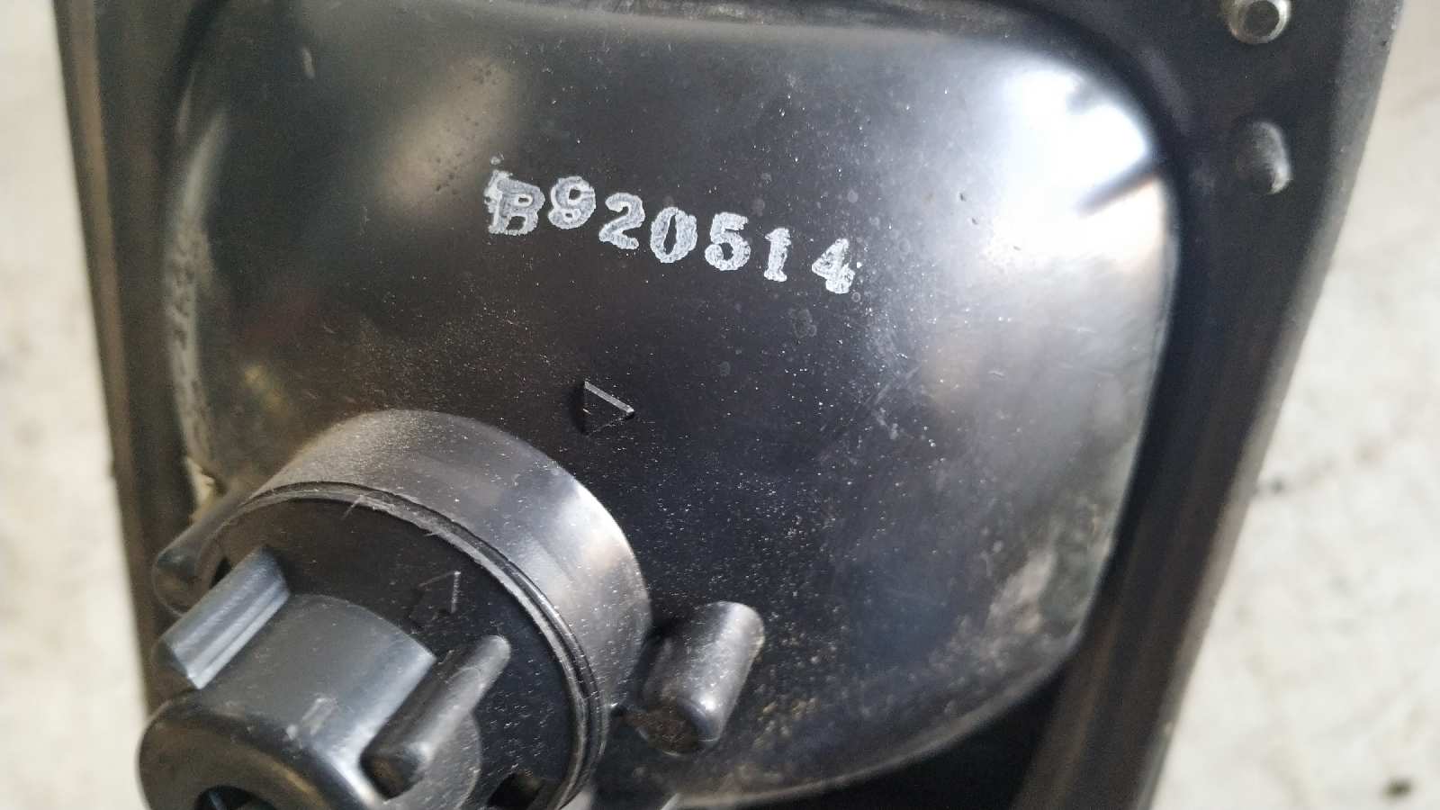 PILOTO TRASERO DERECHO HYUNDAI S-COUPE (SL) - vista 2