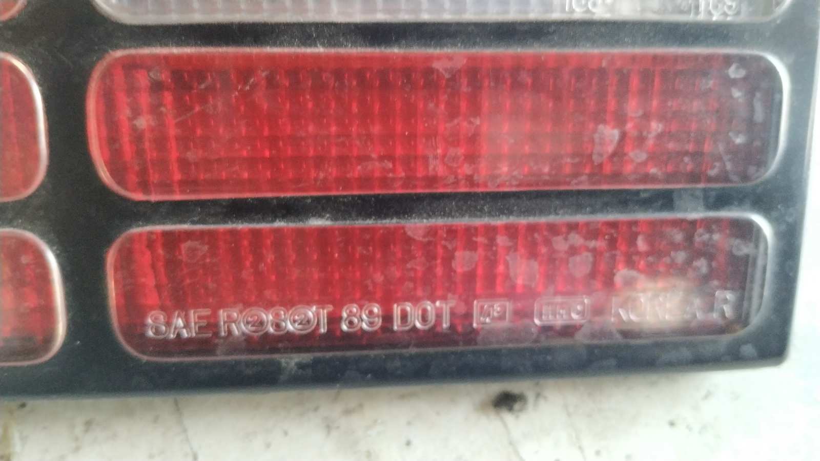 PILOTO TRASERO DERECHO HYUNDAI S-COUPE (SL) - vista 5