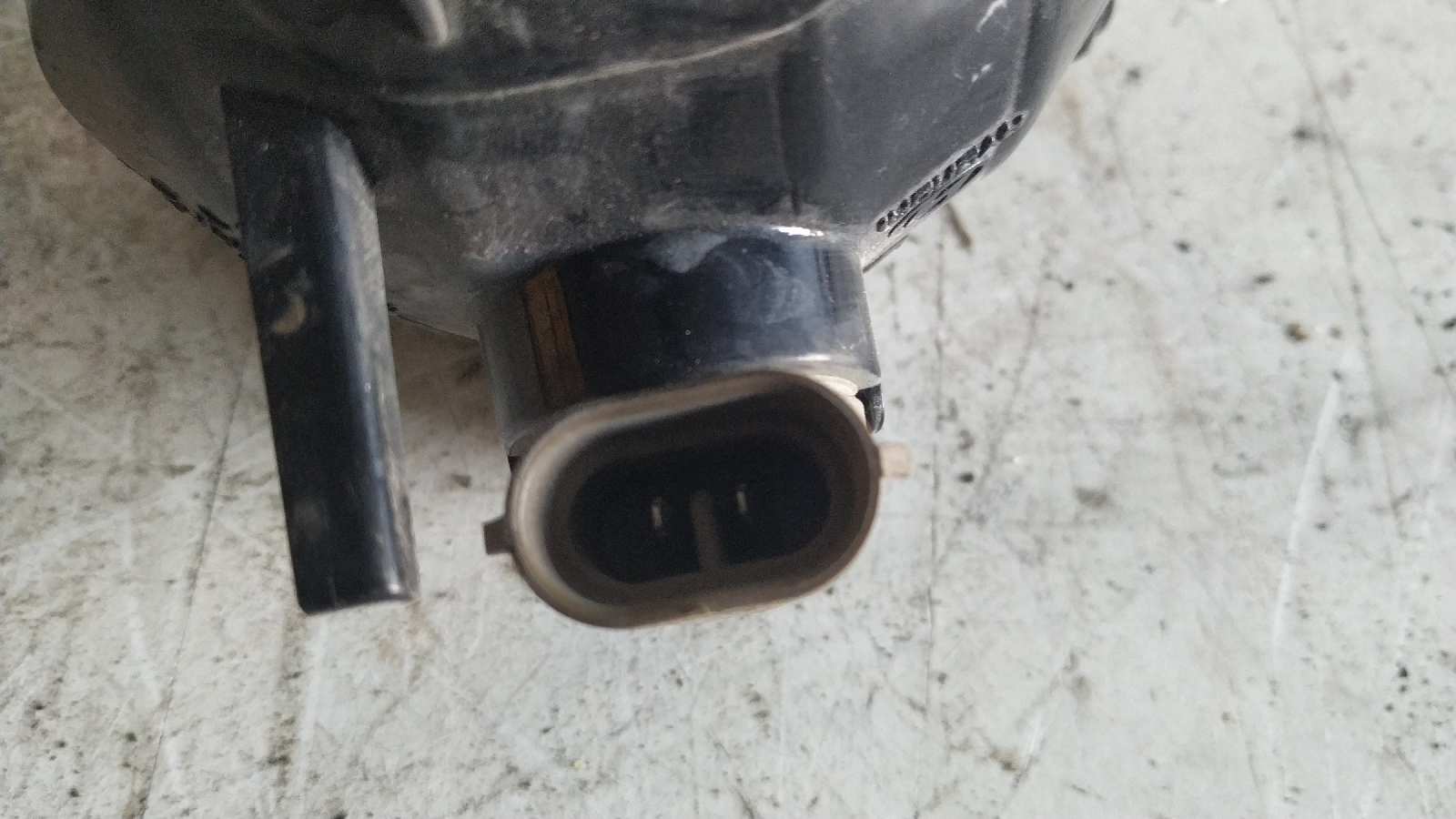 FARO ANTINIEBLA IZQUIERDO HYUNDAI TUCSON (JM) - vista 2