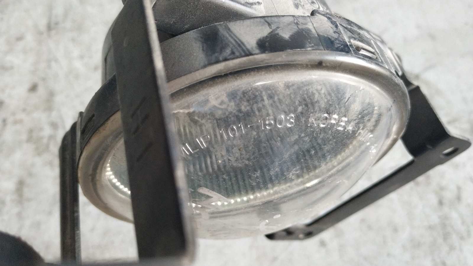 FARO ANTINIEBLA IZQUIERDO HYUNDAI TUCSON (JM) - vista 3