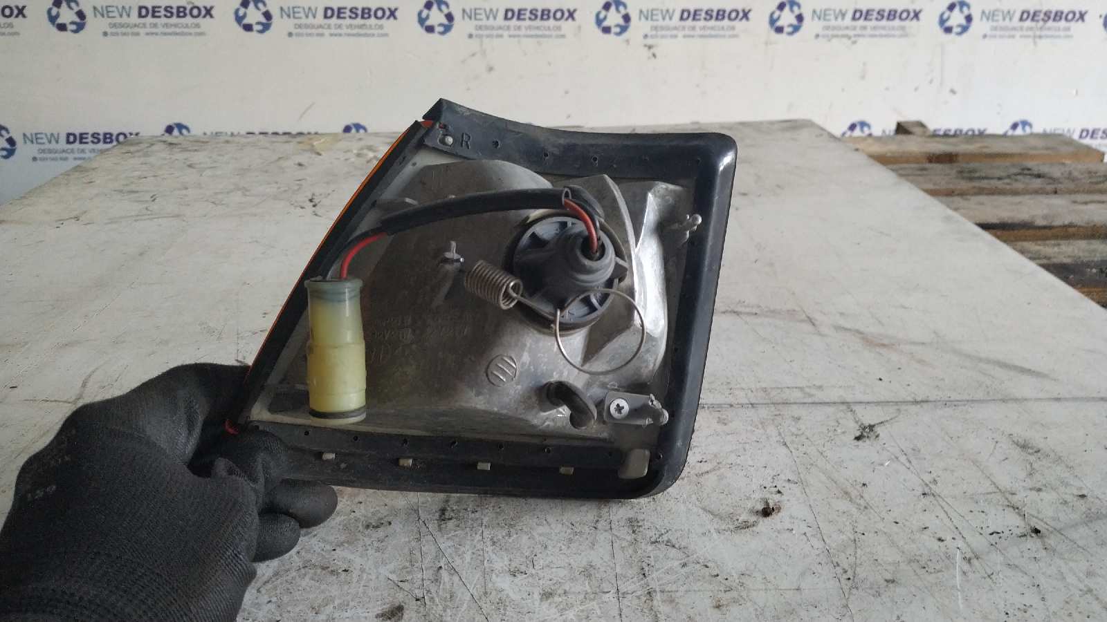 PILOTO DELANTERO DERECHO HYUNDAI S-COUPE (SL) - vista 3