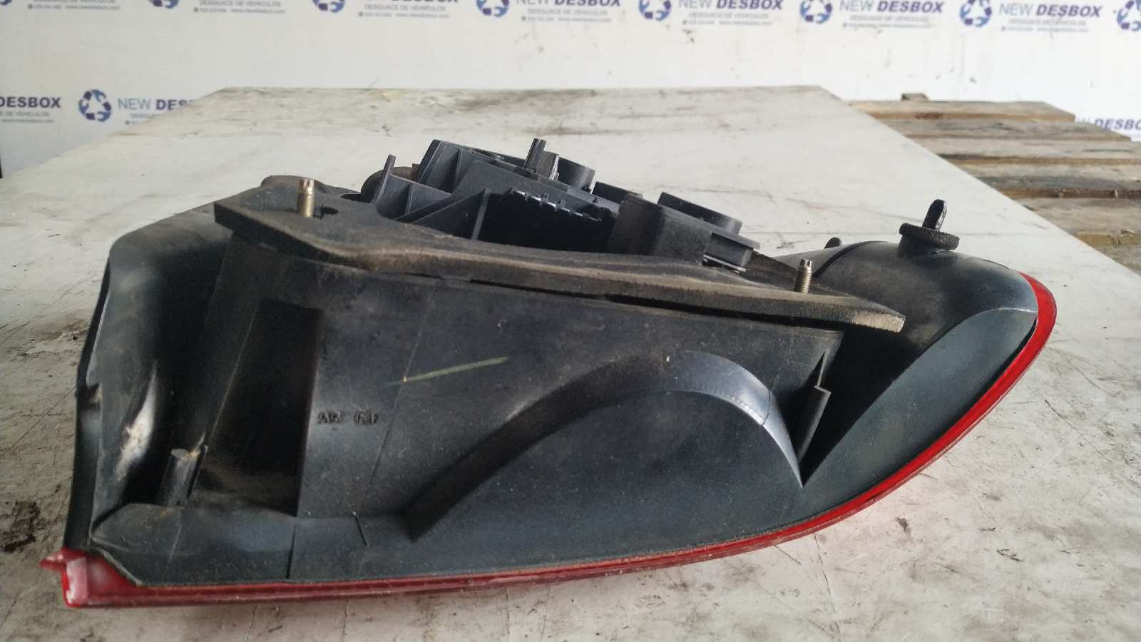 PILOTO TRASERO IZQUIERDO MG ROVER SERIE 45 (RT) - vista 5