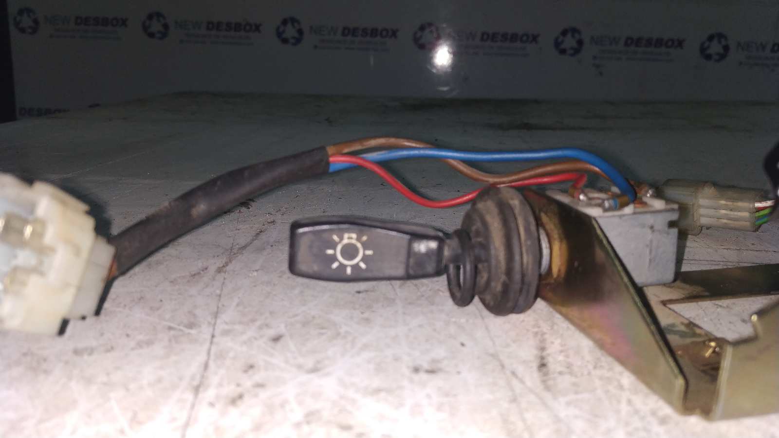 MANDO LIMPIA LAND ROVER DEFENDER (LD) - vista 7