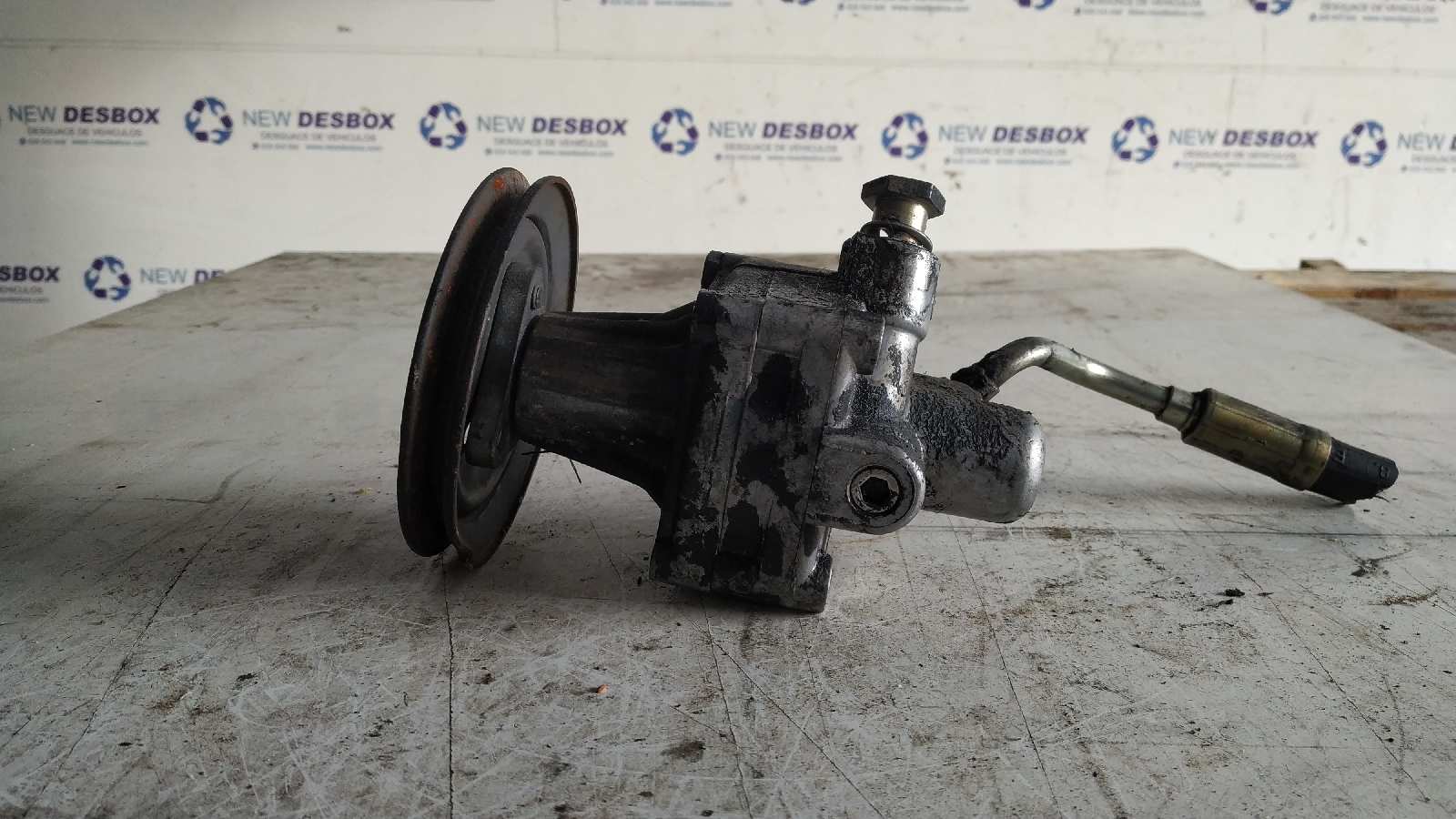 BOMBA DIRECCION BMW SERIE 7 (E32) - vista 2