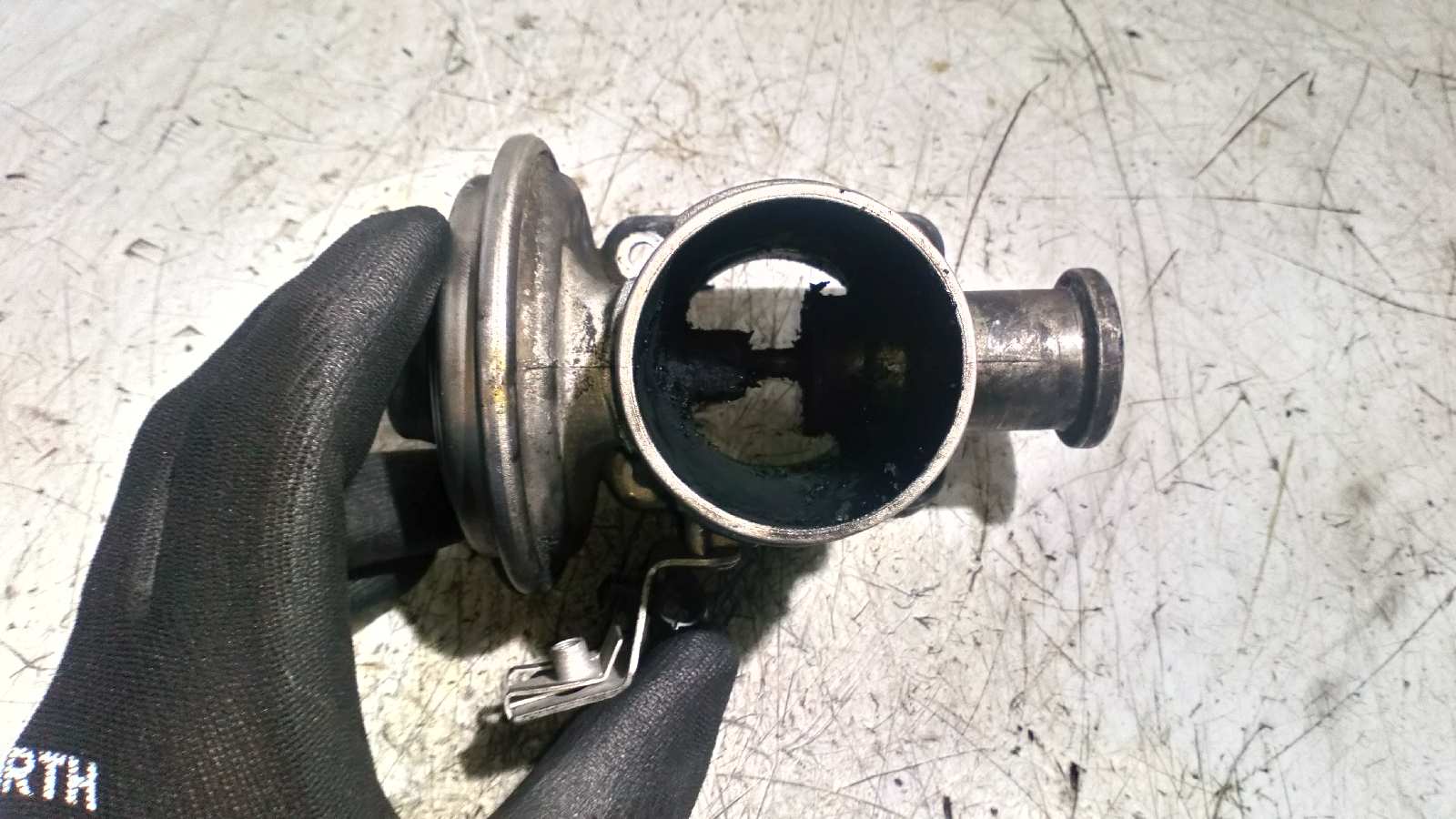 VALVULA EGR BMW SERIE 3 BERLINA (E46) - vista 5